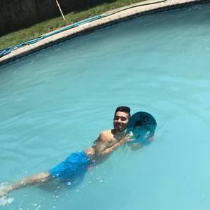 Meet your Posher, Anthony